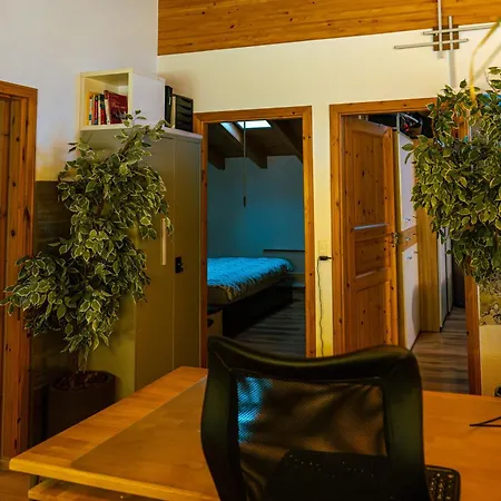 Magnifique De 120m2 Au Coeur Du Valais Avec Piscine En été Chamoson