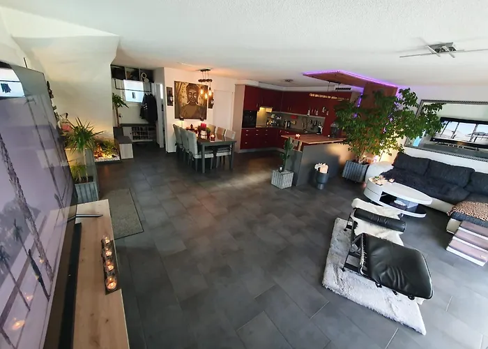Magnifique De 120m2 Au Coeur Du Valais Avec Piscine En Ete فيلة *